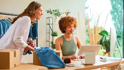 Autenticación de identidad para eCommerce seguro Compra en línea de producto de alto valor con verificación digital