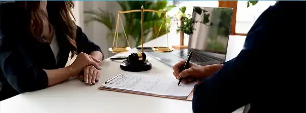 Imagen representando asesores y profesionales colegiados